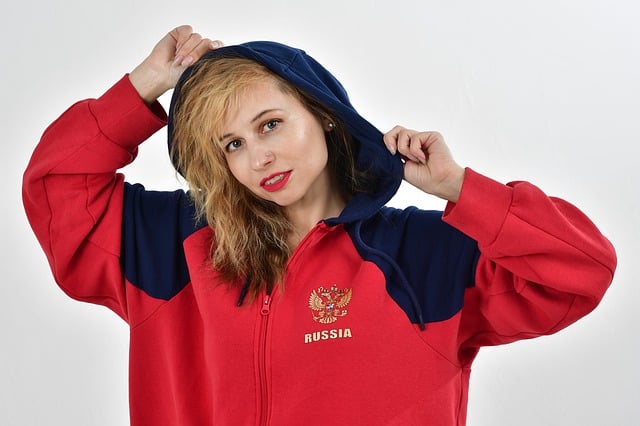 又跌到第八了!小卡缺阵,哈登24+8+8,鲍威尔34分,快船不敌骑士.