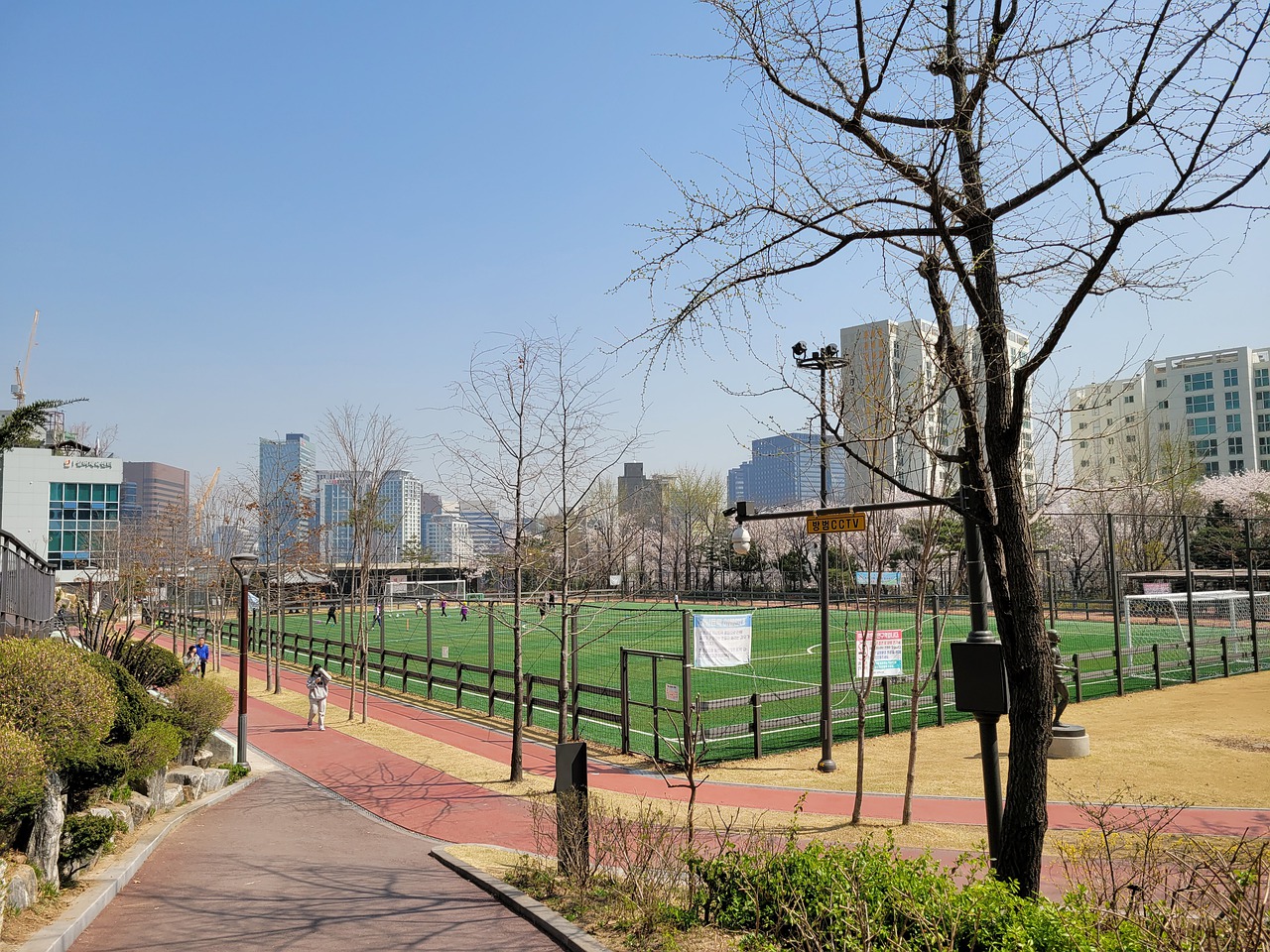 在這樣的不 在這樣的不